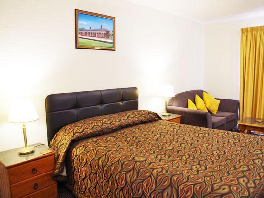 Stannum Lodge Motor Inn Stanthorpe Buitenkant foto